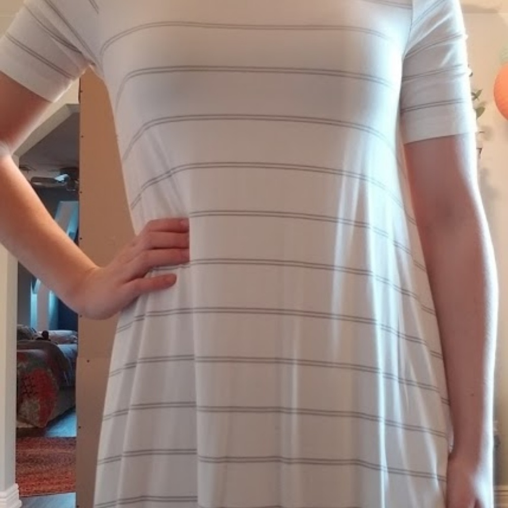 M White w/ Grey stripes Loft Dress